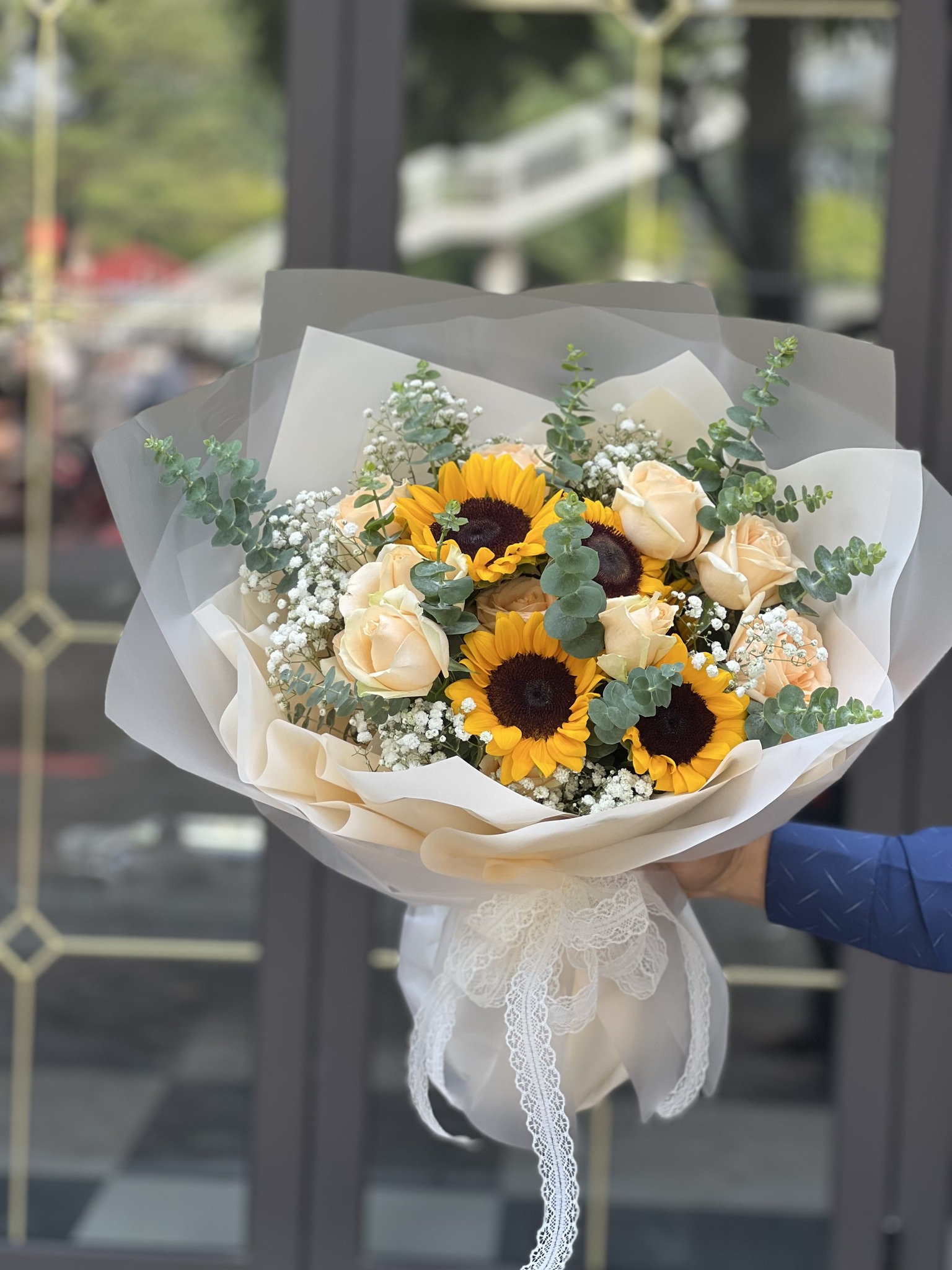 333080863_1376965613128020_2457128038208047569_n